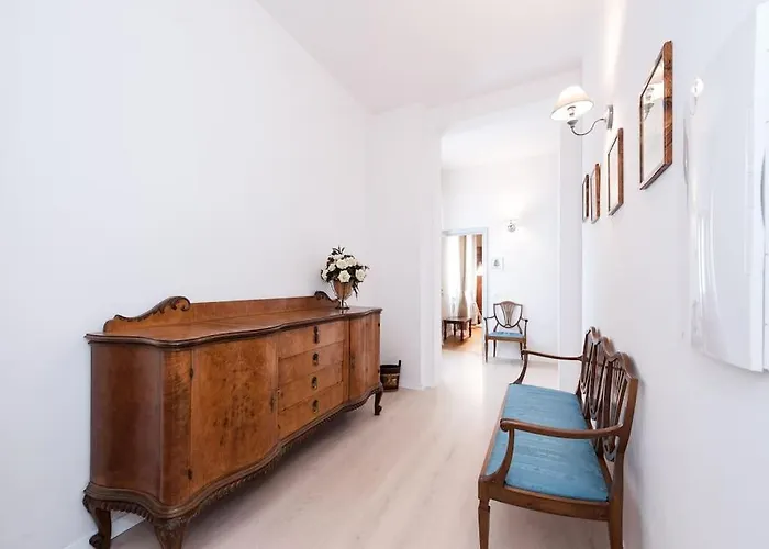 Loft Pino Centrale, A/c Wifi Apartament